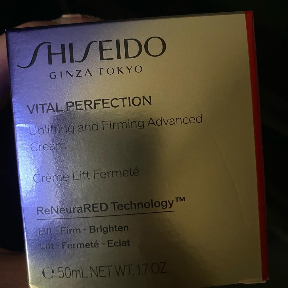 Shiseido Vital Perfection Cream